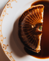 De la mer à la terre : découvrez le menu déjeuner Goncourt chez Drouant