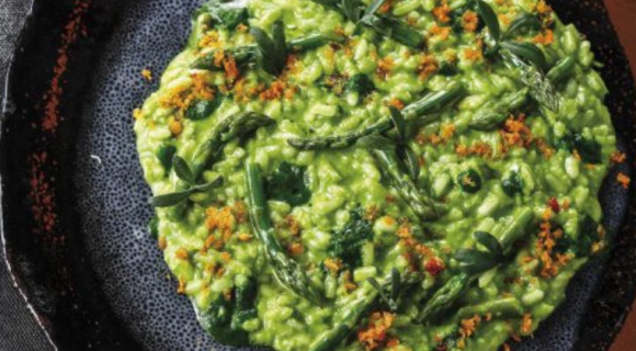 Le printemps dans l'assiette : 20 recettes de chefs pour déguster l'asperge