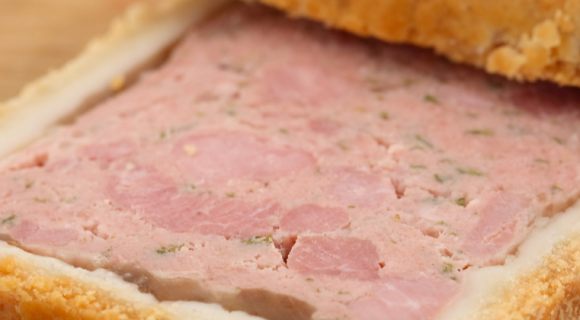 La célèbre Maison Vérot livre ses astuces pour faire facilement son propre pâté croute sans moule