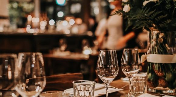 Saviez-vous que ce restaurant étoilé est le premier en France à proposer de payer en trois fois (sans frais) ?