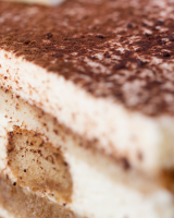 Cyril Lignac dévoile sa recette de tiramisu avec son “astuce en plus pour donner quelques chose de différent”