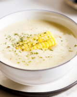 “Jusqu'à la fin du mois, on a la chance de l’avoir en frais” : avec sa recette de soupe, Cyril Lignac vous propose de redécouvrir cet aliment que l’on achète toujours en boite