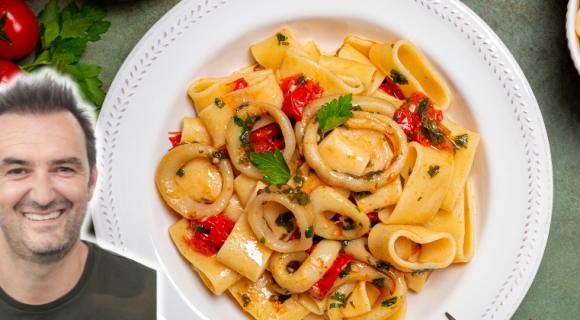 Voici une recette de pâtes à tomber : les calamaretti façon Cyril Lignac !