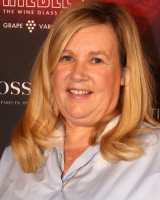 “Quand tu es dans la panade pour cuisiner vite” : Hélène Darroze dévoile une manière rapide et savoureuse de préparer un délicieux plat avec les fonds de paquets de pâtes du placard