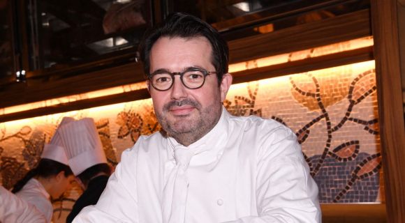 La technique facile et rapide de Jean-François Piège pour cuire parfaitement un filet de poisson à la maison