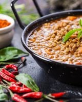 Vous n’aimez pas les lentilles ? Le chef Simone Zanoni a trouvé la solution pour vous faire changer d'avis