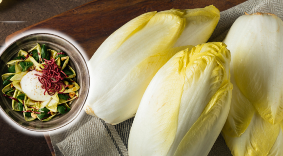 "Un jeu de textures et de saveurs à la fois doux, croquant et surprenant" : le chef Jean Sulpice partage une recette de salade à tester absolument