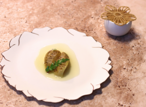 Poire grillée, miel & huile de noix