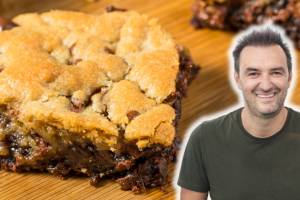 "Un de mes goûters préférés quand il fait froid dehors" : Cyril Lignac partage sa recette irrésistible de brookie !