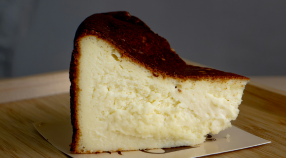 Les secrets pour réussir le cheesecake basque parfait