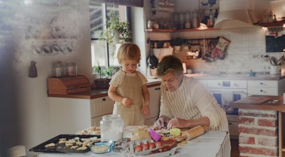 Fête des grands-mères : 3 chefs partagent la recette de leur mamie pour replonger en enfance