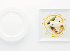 Filet de saint-pierre à la broche, tian de légumes glacés, sucs au thym citron par Alain Ducasse
