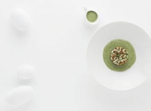 Gaspacho yaourt/concombre mariné à la menthe par Alain Ducasse