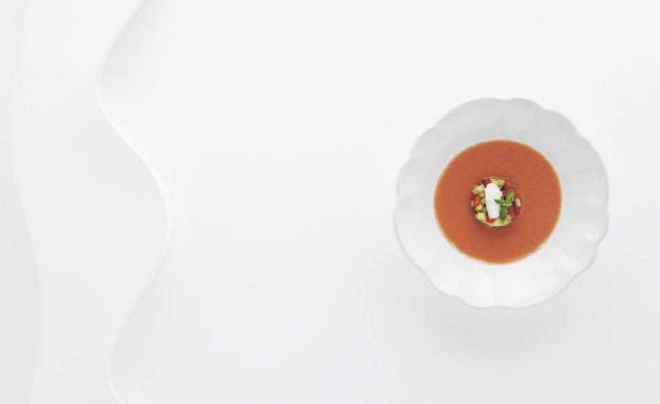 Soupe glacée de tomates du potager par Alain Ducasse