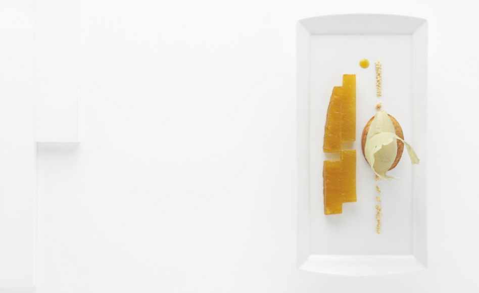Ananas rôti, macadamia par Alain Ducasse